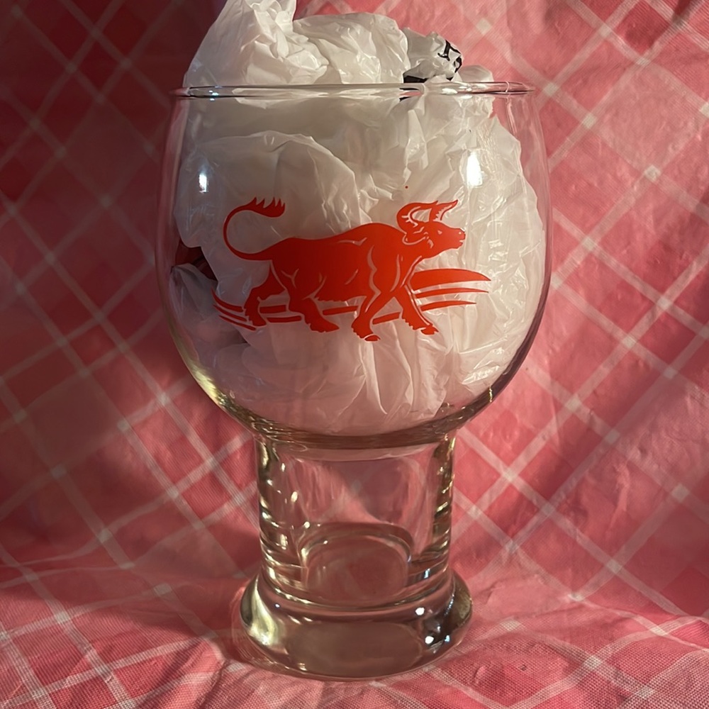 🎈SALE🎈🏠ZODIAC 🐃 BEER GLASS🏠 - Picture 3 of 5
